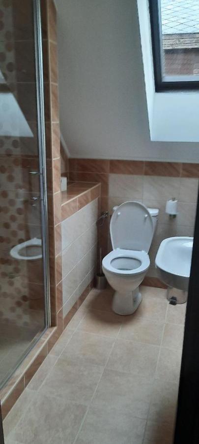 Kemences Kert Apartment Pilisszentivan Luaran gambar